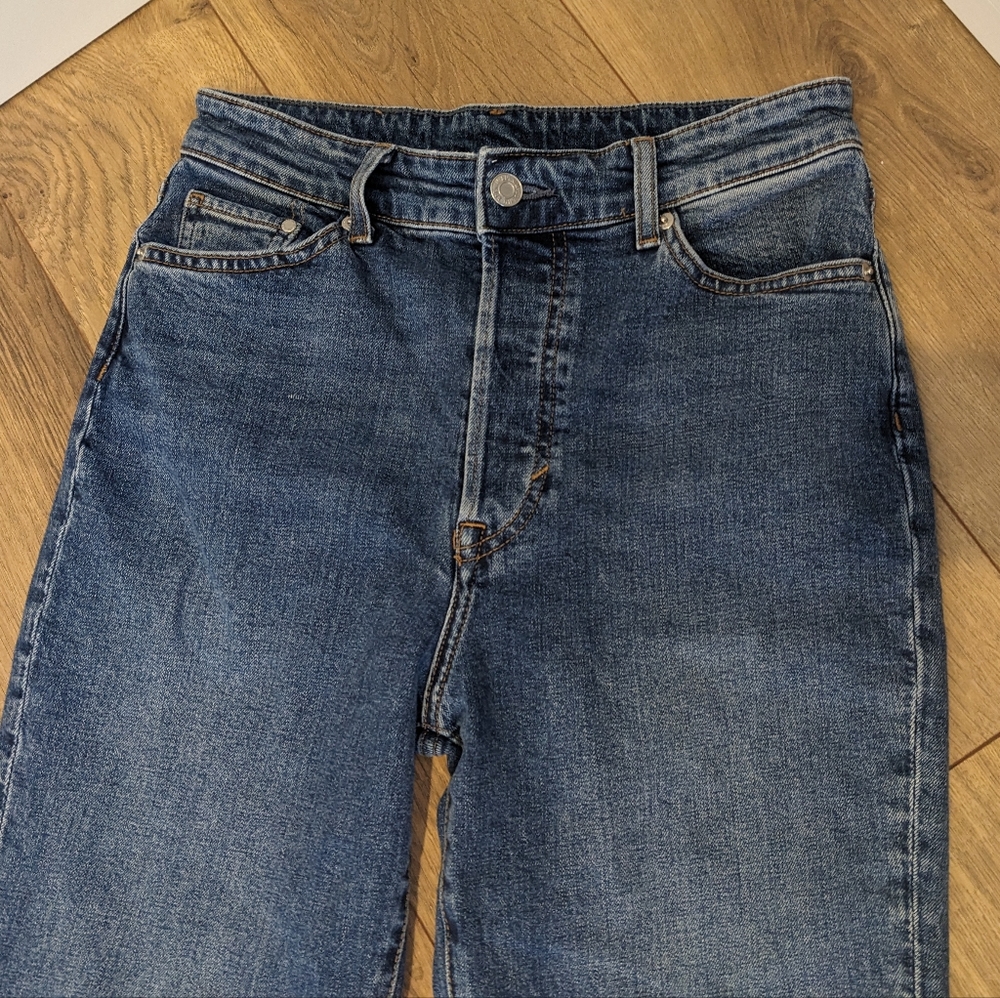 High waisted mom jeans